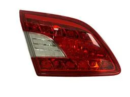 Lanterna Traseira Esquerda Sentra 2014 a 2016 (mala) Led